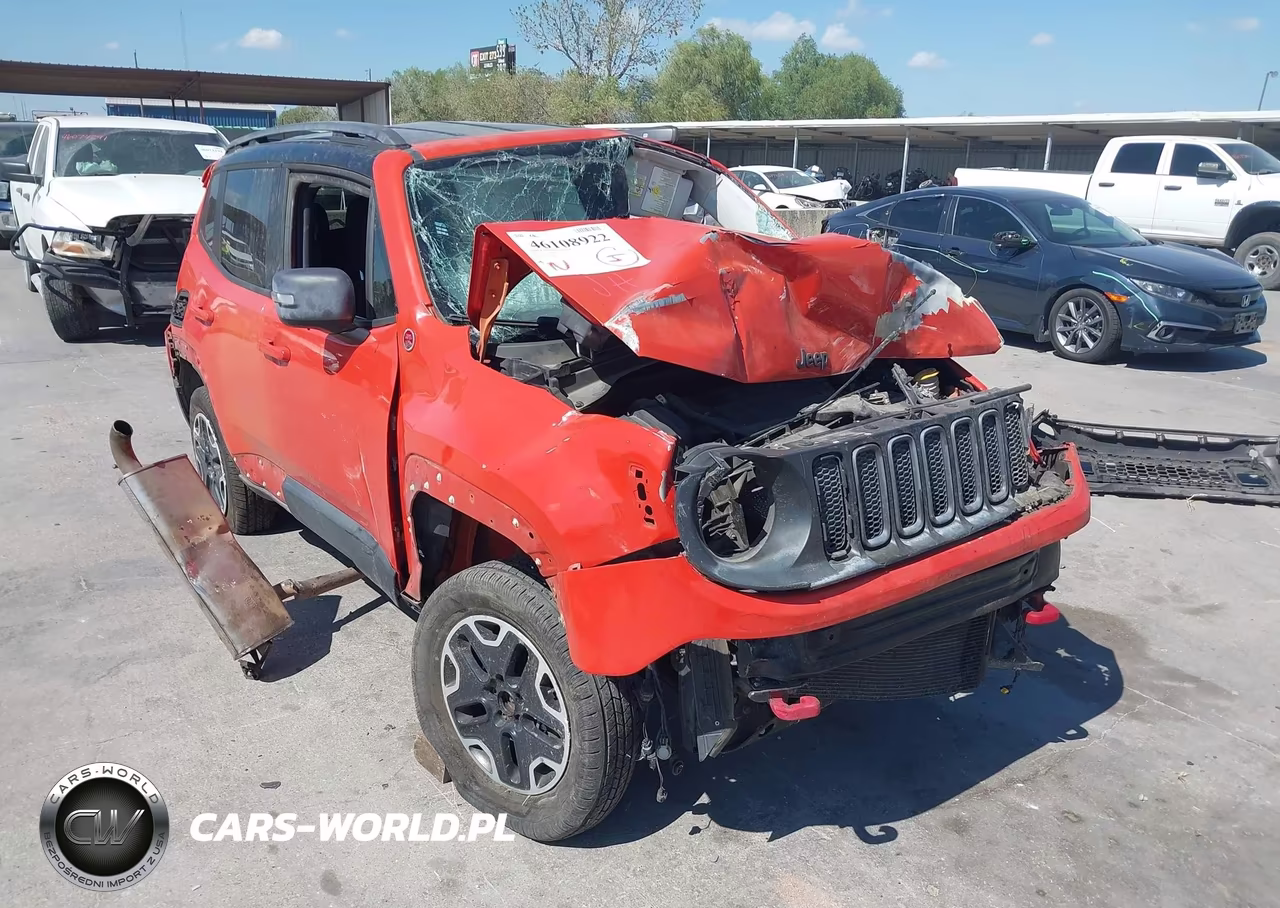 2015 Jeep Renegade Trailhawk VIN:ZACCJBCT0FPB36224 - 1