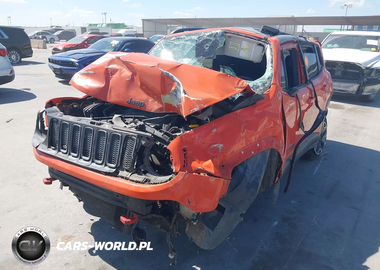 2015 Jeep Renegade Trailhawk VIN:ZACCJBCT0FPB36224 - 6
