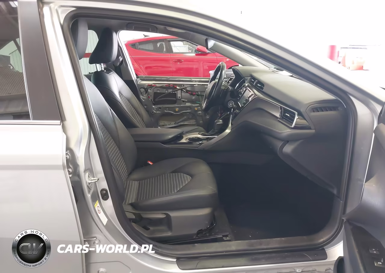 2019 Toyota Camry Se VIN:4T1B11HK4KU172329 - 5