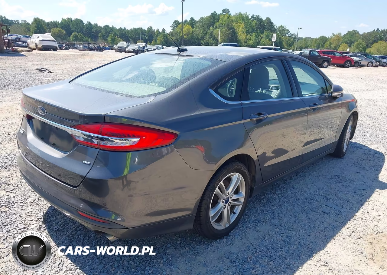2018 Ford Fusion Se VIN:3FA6P0HD9JR271644 - 4
