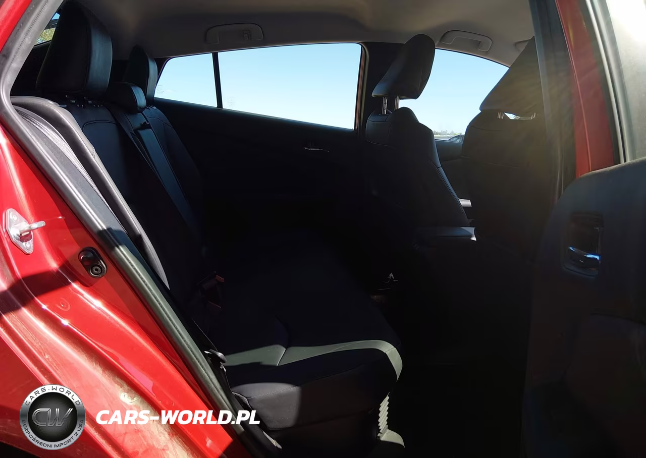 2019 Toyota Prius Xle VIN:JTDL9RFU3K3009360 - 8
