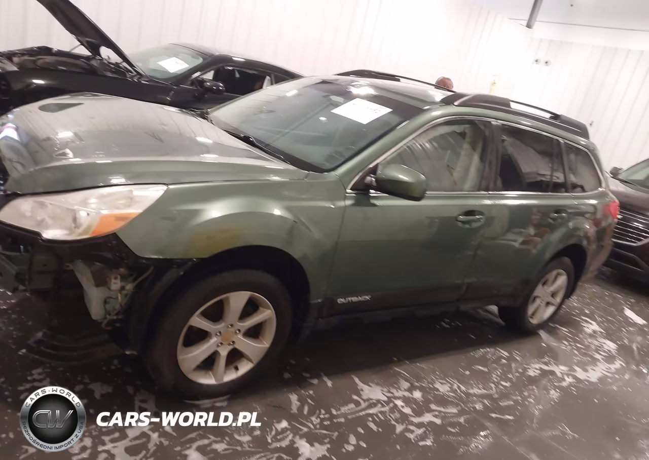 2013 Subaru Outback 2.5I Premium VIN:4S4BRCCC0D3298331 - 14