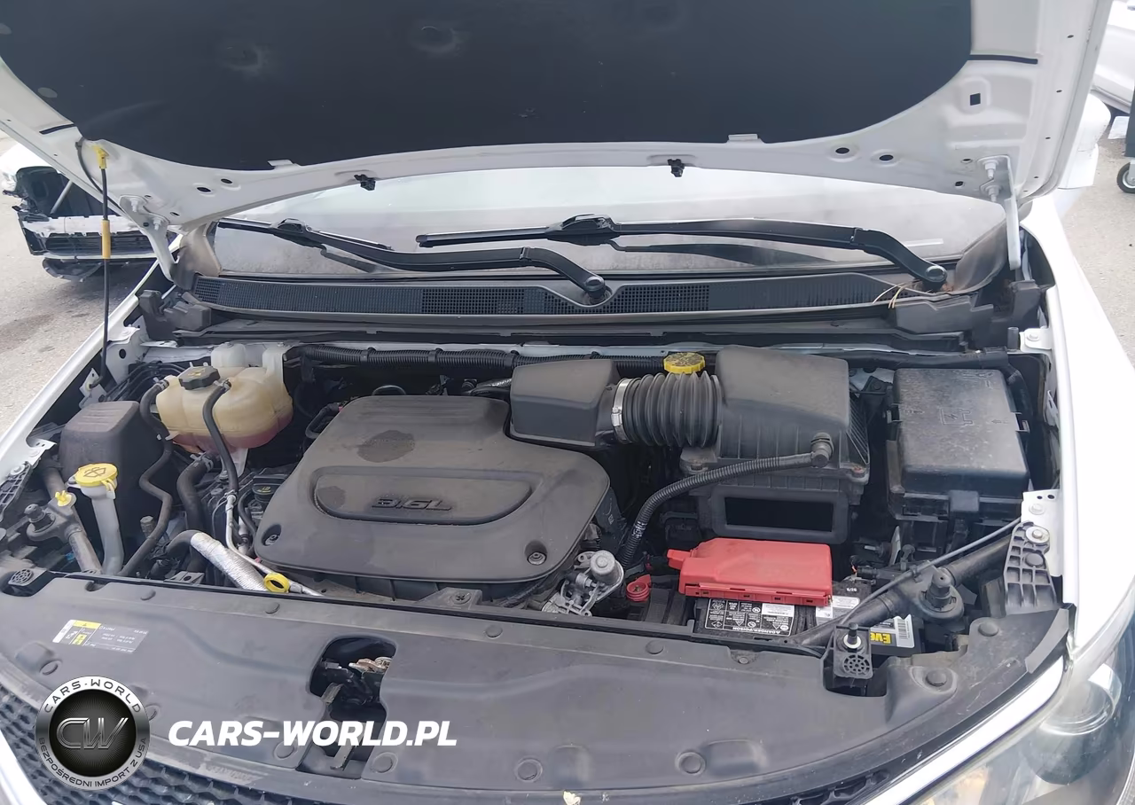 2019 Chrysler Pacifica Touring L VIN:2C4RC1BGXKR626551 - 10