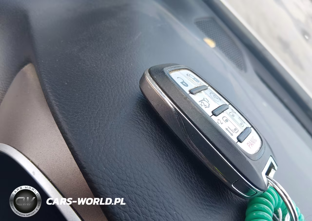 2019 Chrysler Pacifica Touring L VIN:2C4RC1BGXKR626551 - 11