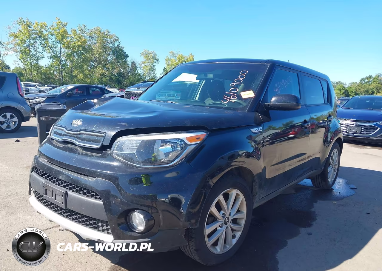 2019 Kia Soul + VIN:KNDJP3A52K7637168 - 2