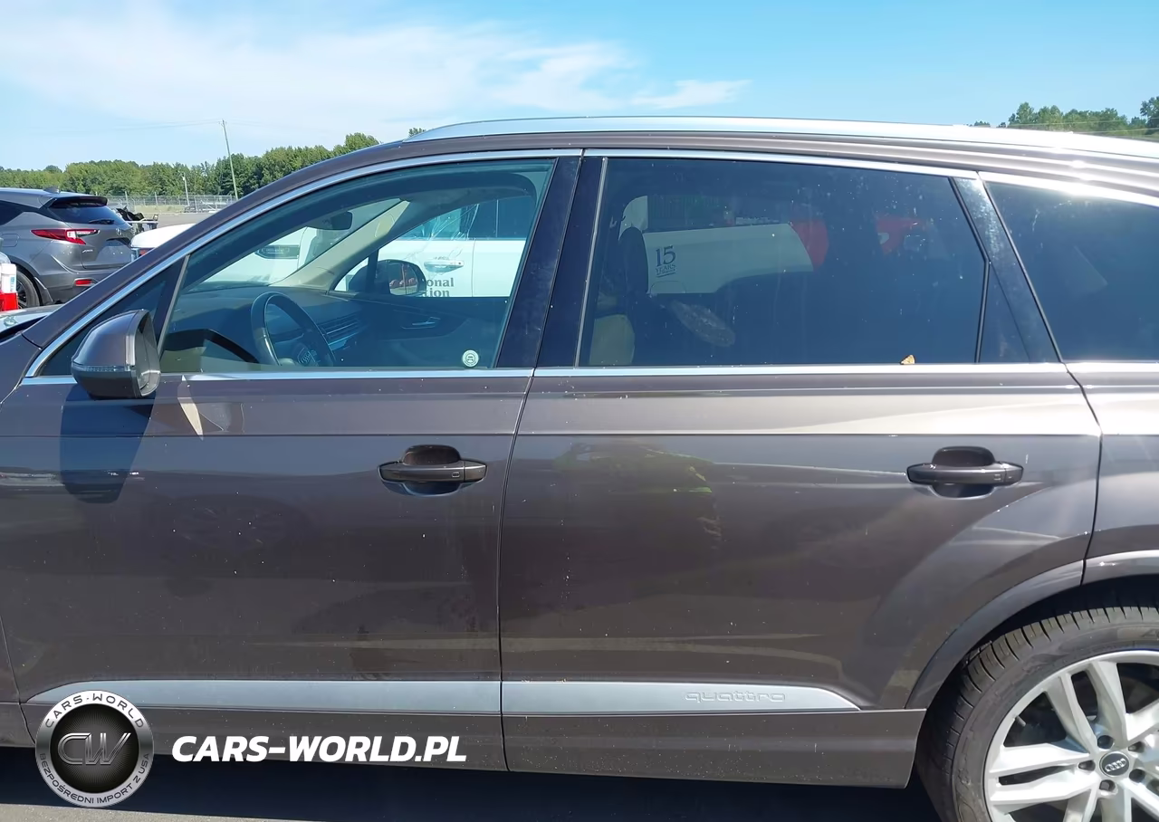 2017 Audi Q7 3.0T Premium VIN:WA1VAAF73HD020187 - 15