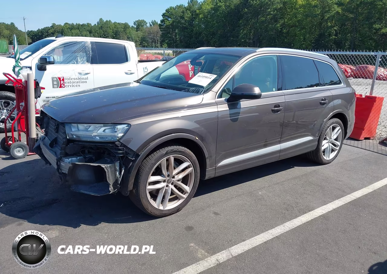 2017 Audi Q7 3.0T Premium VIN:WA1VAAF73HD020187 - 2