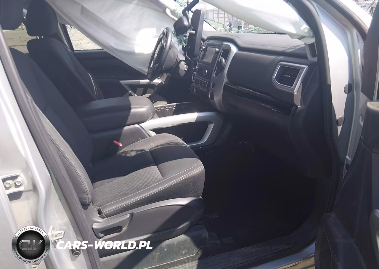 2018 Nissan Titan Sv VIN:1N6AA1E57JN543455 - 5