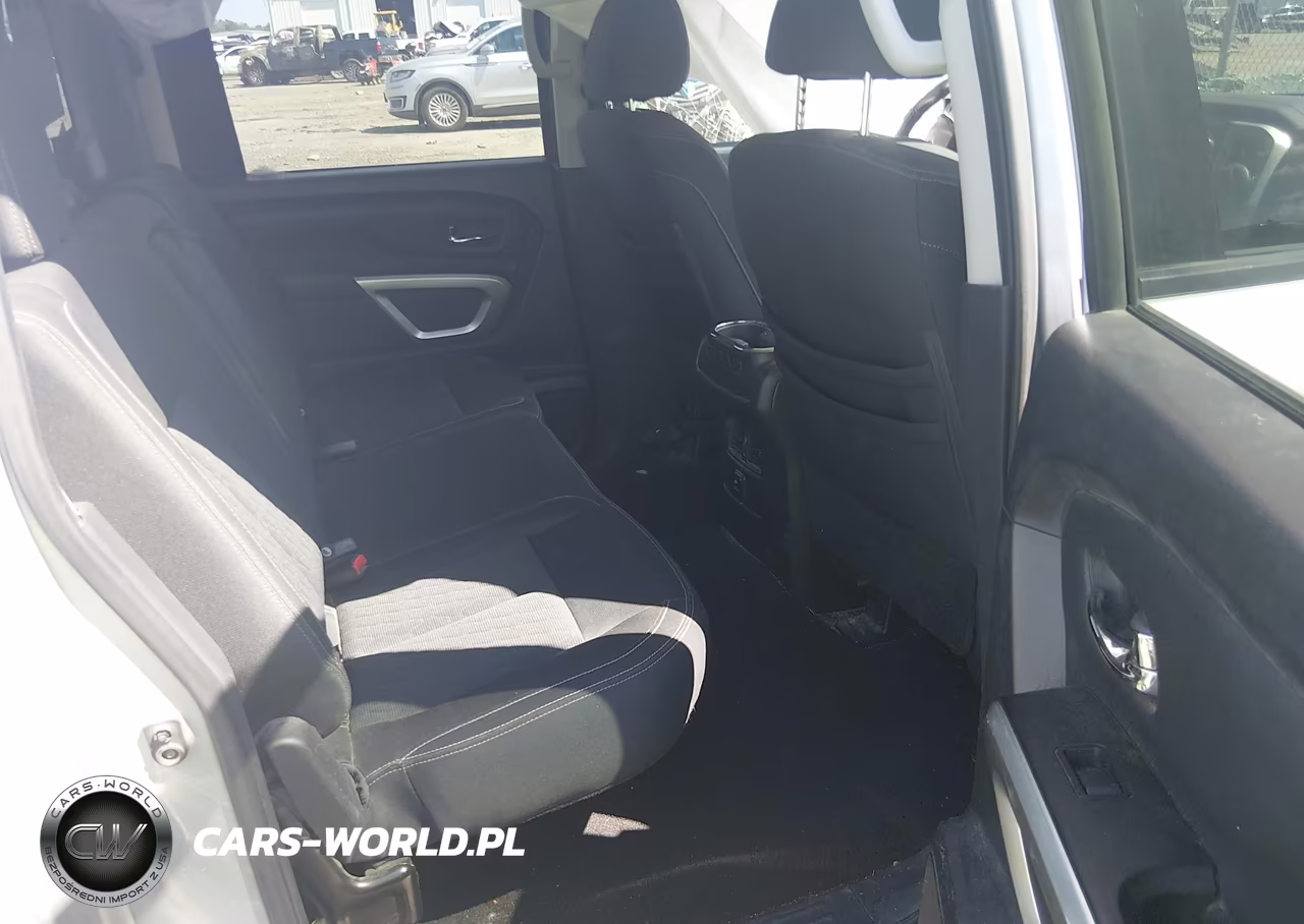 2018 Nissan Titan Sv VIN:1N6AA1E57JN543455 - 8