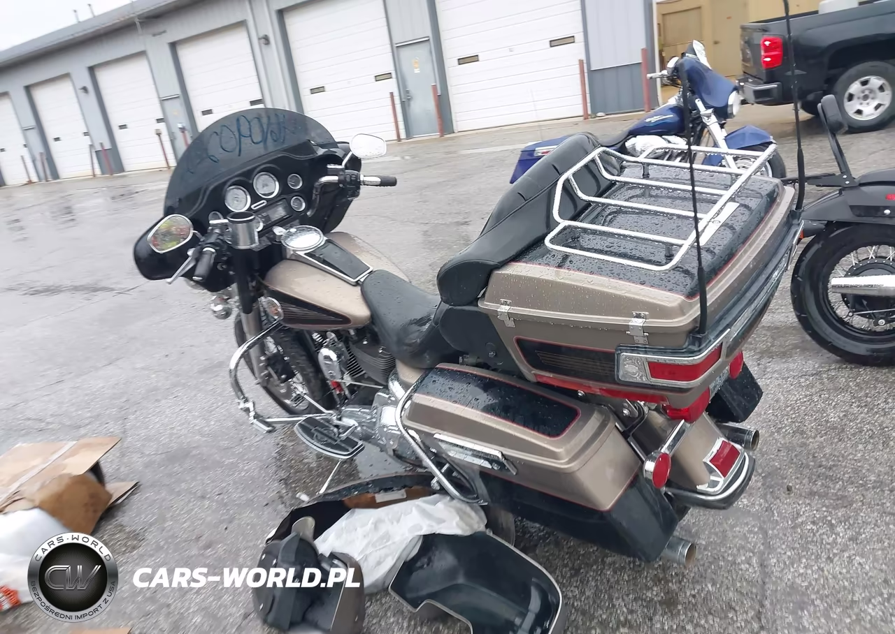 2004 Harley-Davidson Flhtcui VIN:1HD1FCW184Y620377 - 3