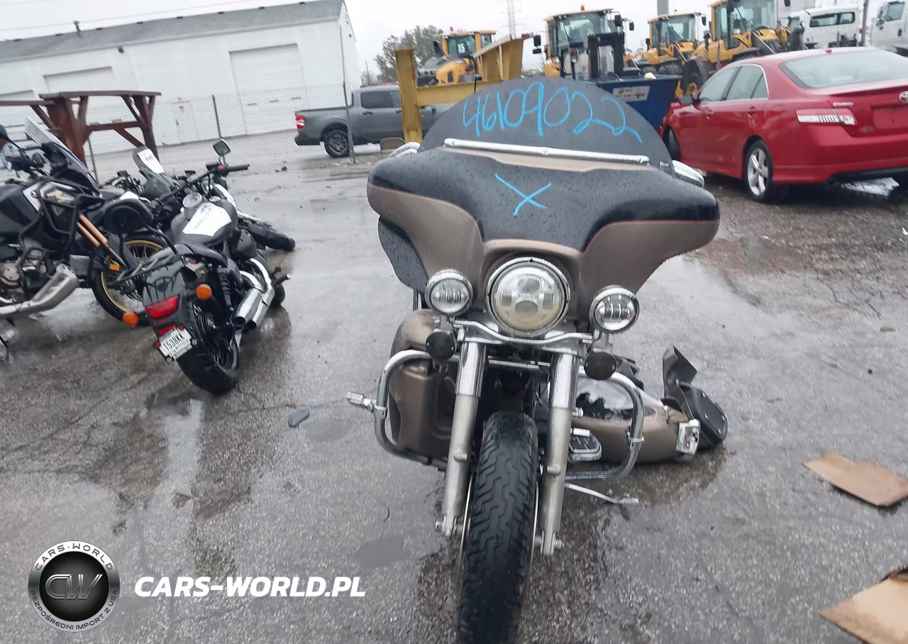 2004 Harley-Davidson Flhtcui VIN:1HD1FCW184Y620377 - 5