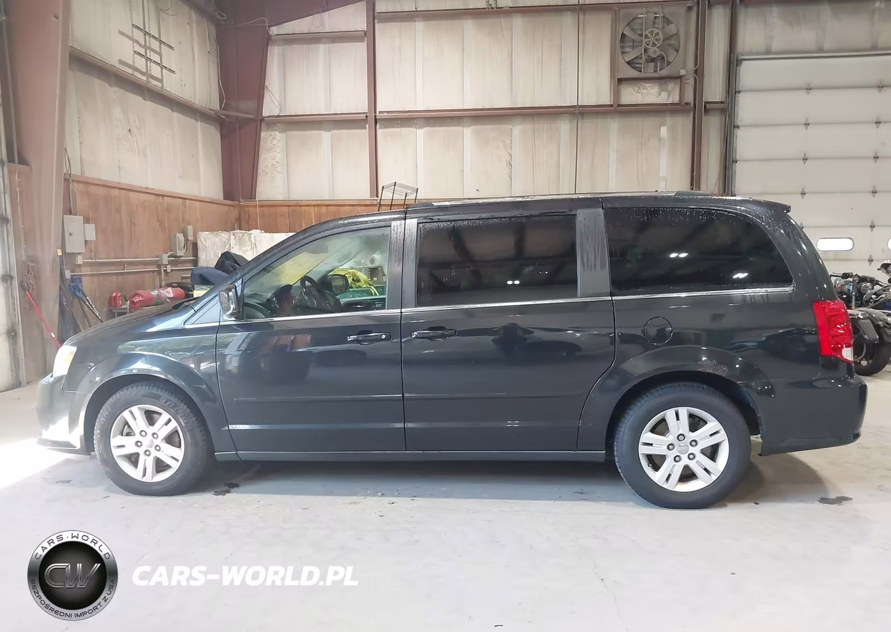 2013 Dodge Grand Caravan Crew VIN:2C4RDGDG8DR800472 - 15
