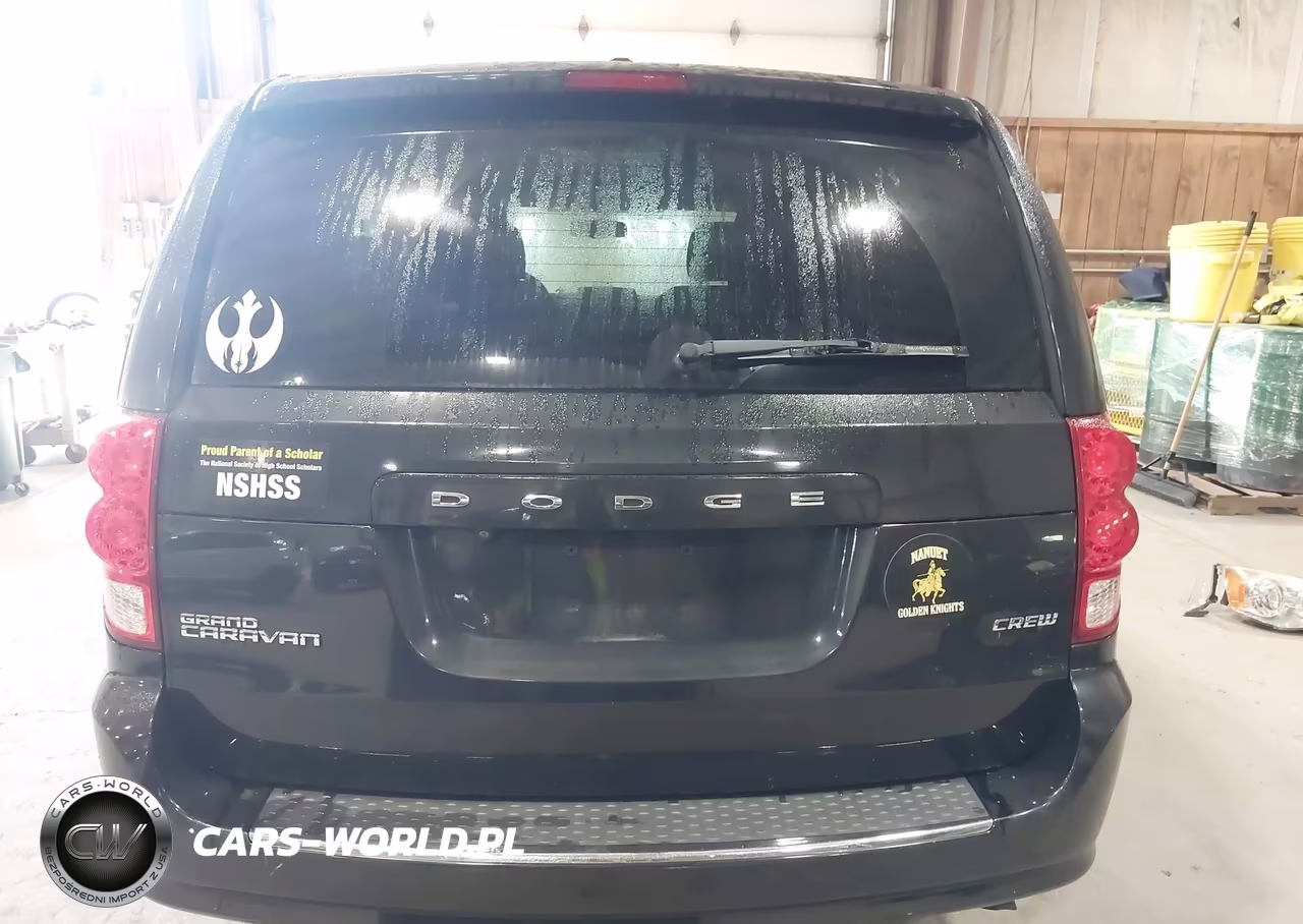 2013 Dodge Grand Caravan Crew VIN:2C4RDGDG8DR800472 - 17