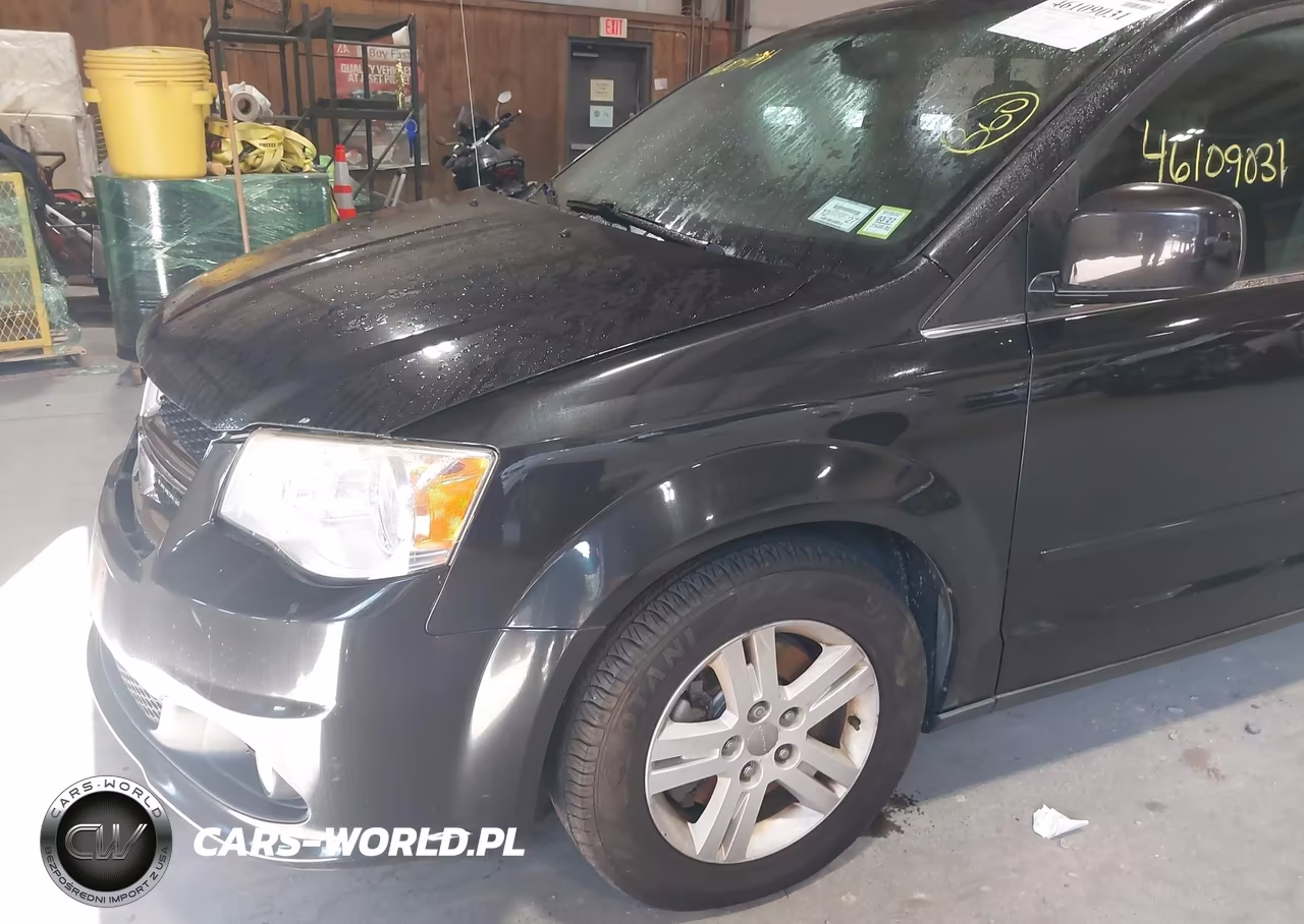 2013 Dodge Grand Caravan Crew VIN:2C4RDGDG8DR800472 - 19