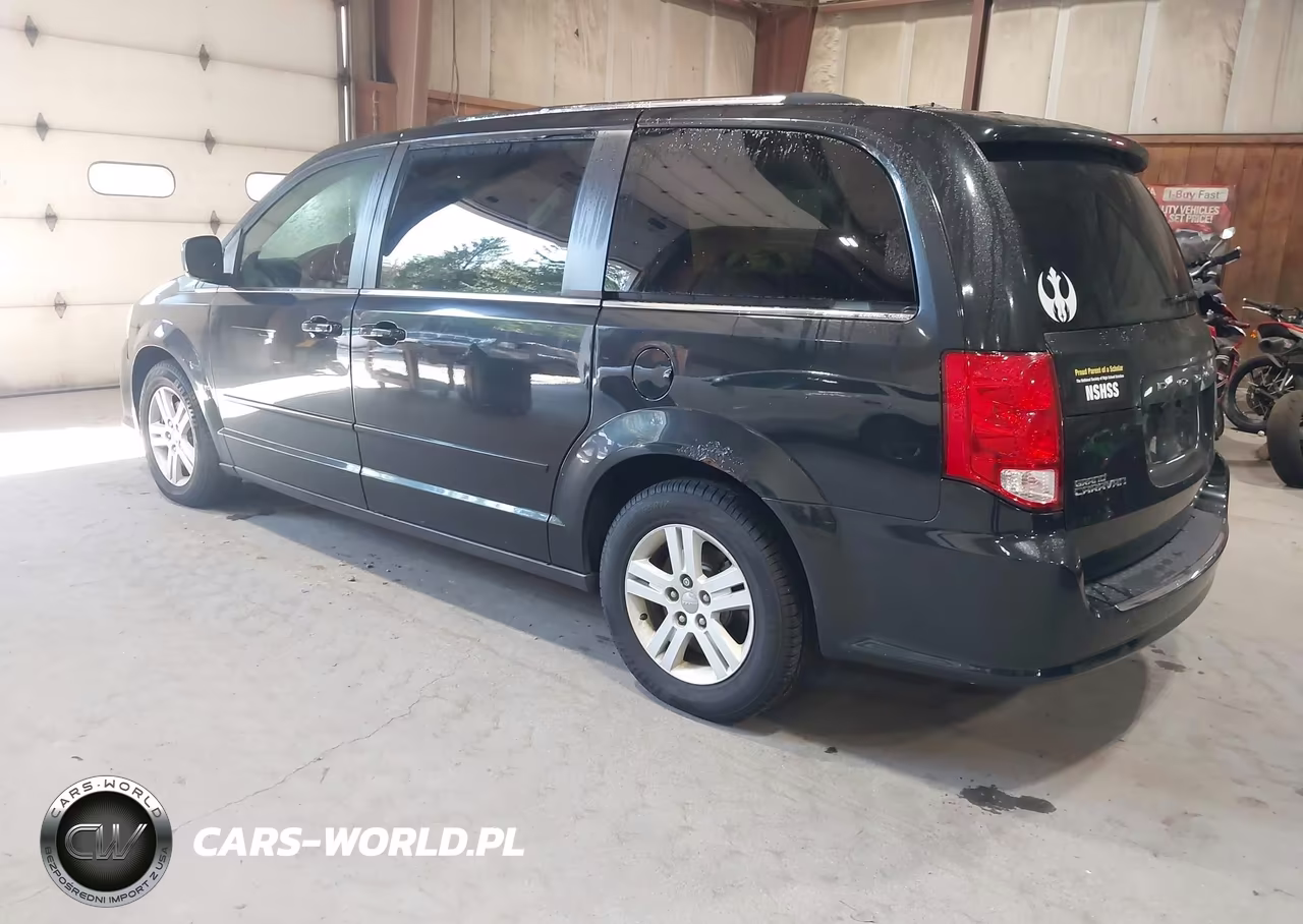 2013 Dodge Grand Caravan Crew VIN:2C4RDGDG8DR800472 - 3