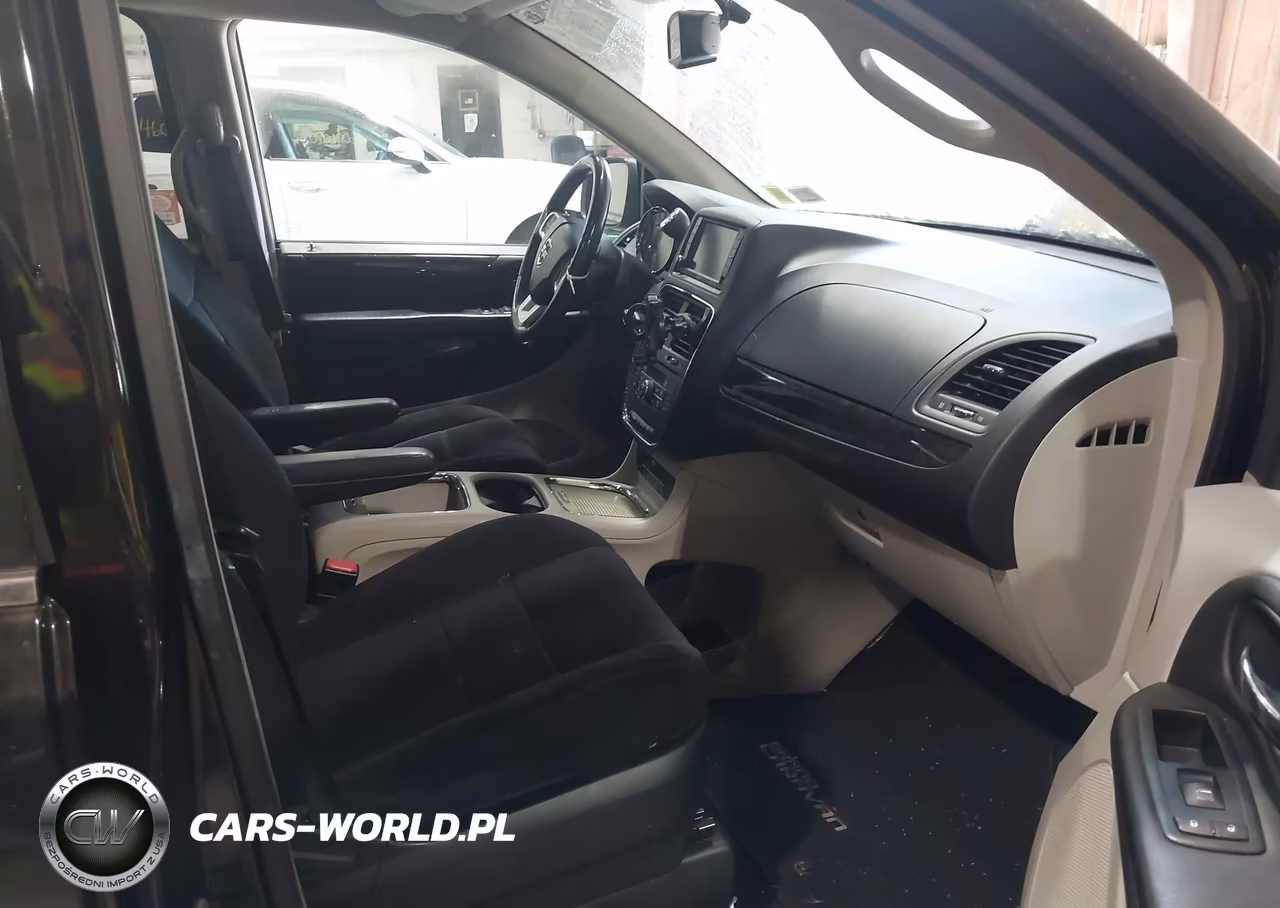 2013 Dodge Grand Caravan Crew VIN:2C4RDGDG8DR800472 - 5