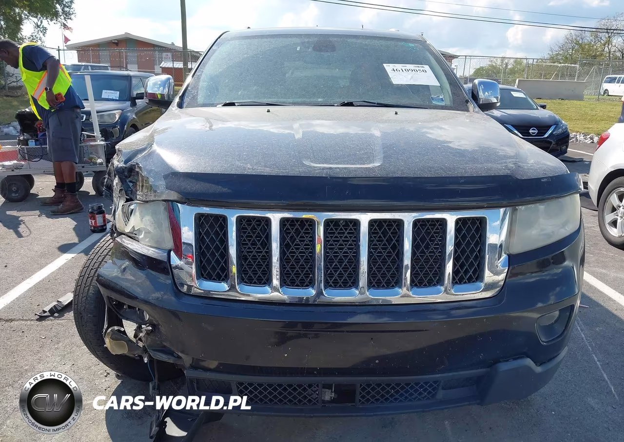 2011 Jeep Grand Cherokee Overland VIN:1J4RR6GG1BC586934 - 12
