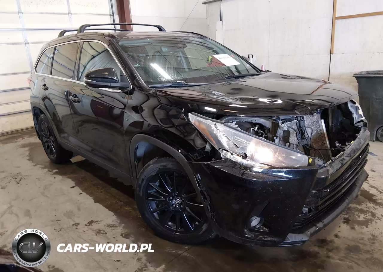 2019 Toyota Highlander Se