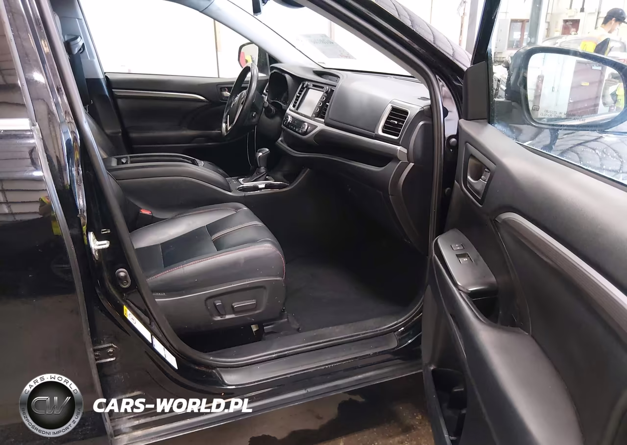 2019 Toyota Highlander Se VIN:5TDJZRFH8KS571876 - 5