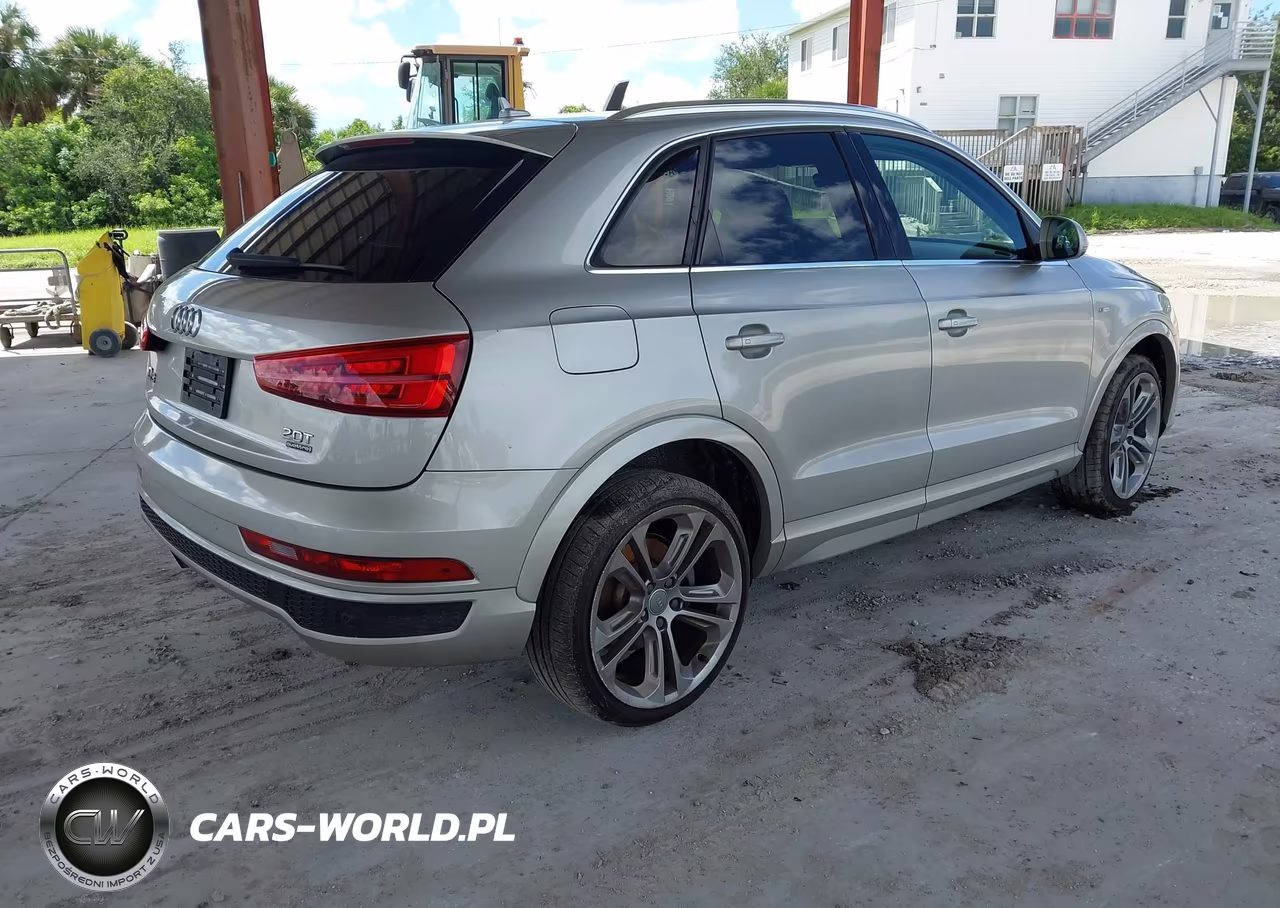 2016 Audi Q3 2.0T Premium Plus VIN:WA1GFCFS6GR004691 - 4
