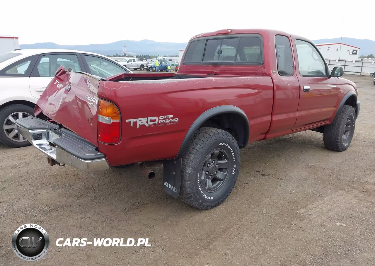 1999 Toyota Tacoma VIN:4TAWN72N6XZ434082 - 4