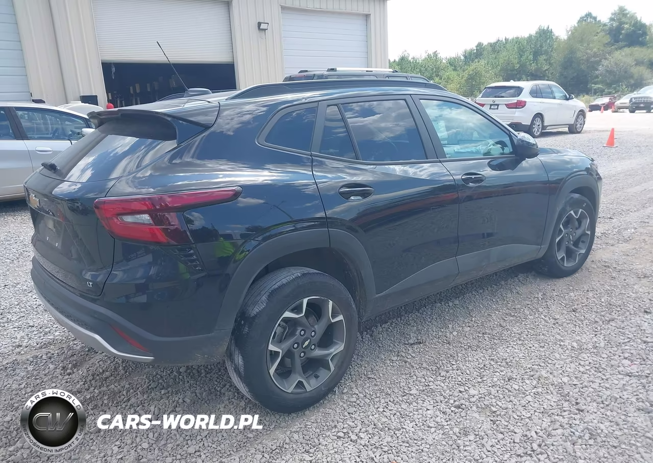 2025 Chevrolet Trax Fwd Lt VIN:KL77LHEP0SC075838 - 4