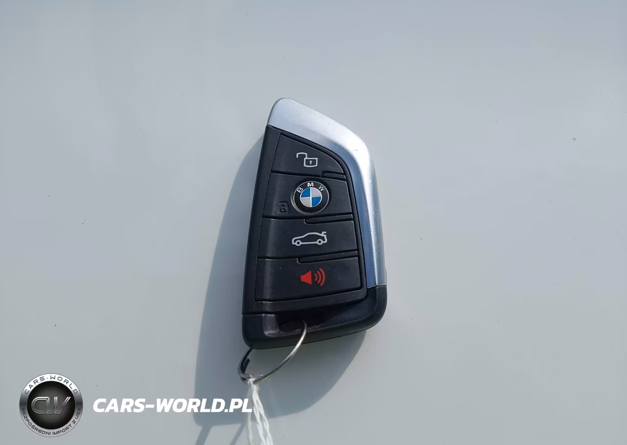 2021 BMW X3 xDrive30I VIN:5UXTY5C08M9E46432 - 11