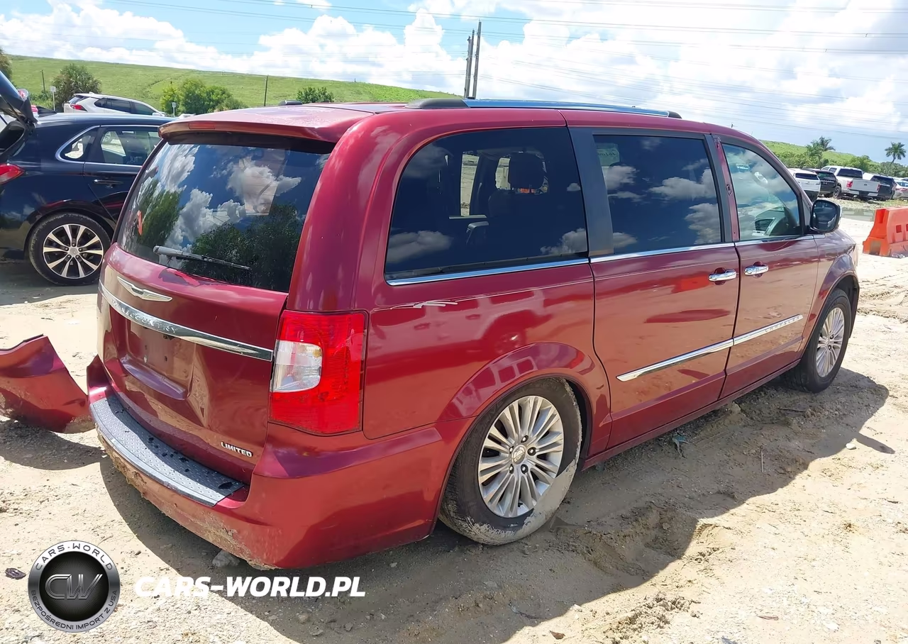 2012 Chrysler Town & Country Limited VIN:2C4RC1GG1CR300681 - 4