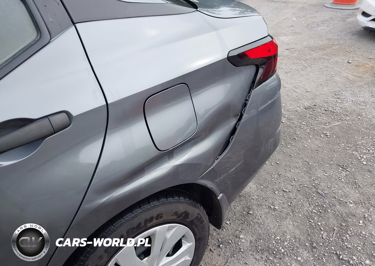 2021 Nissan Versa S 5-Speed Manual Transmission VIN:3N1CN8BV5ML904928 - 18