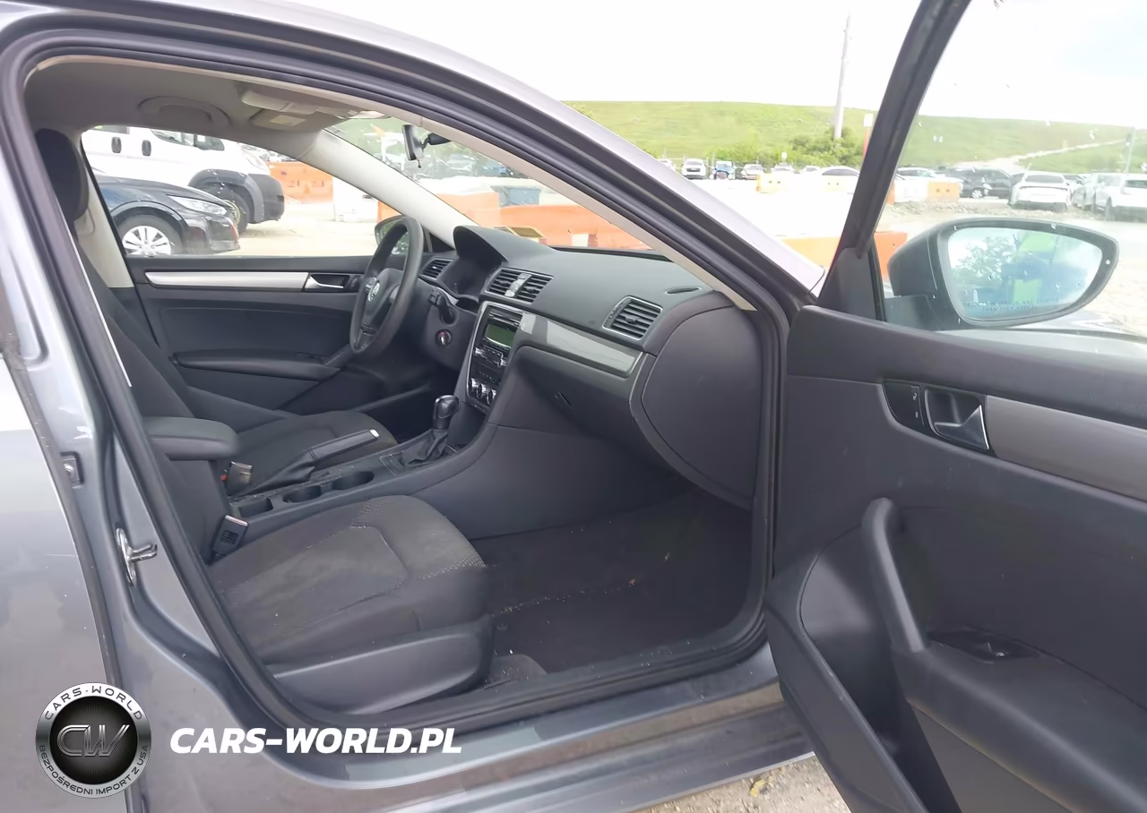 2012 Volkswagen Passat 2.5L S VIN:1VWAP7A33CC029106 - 5