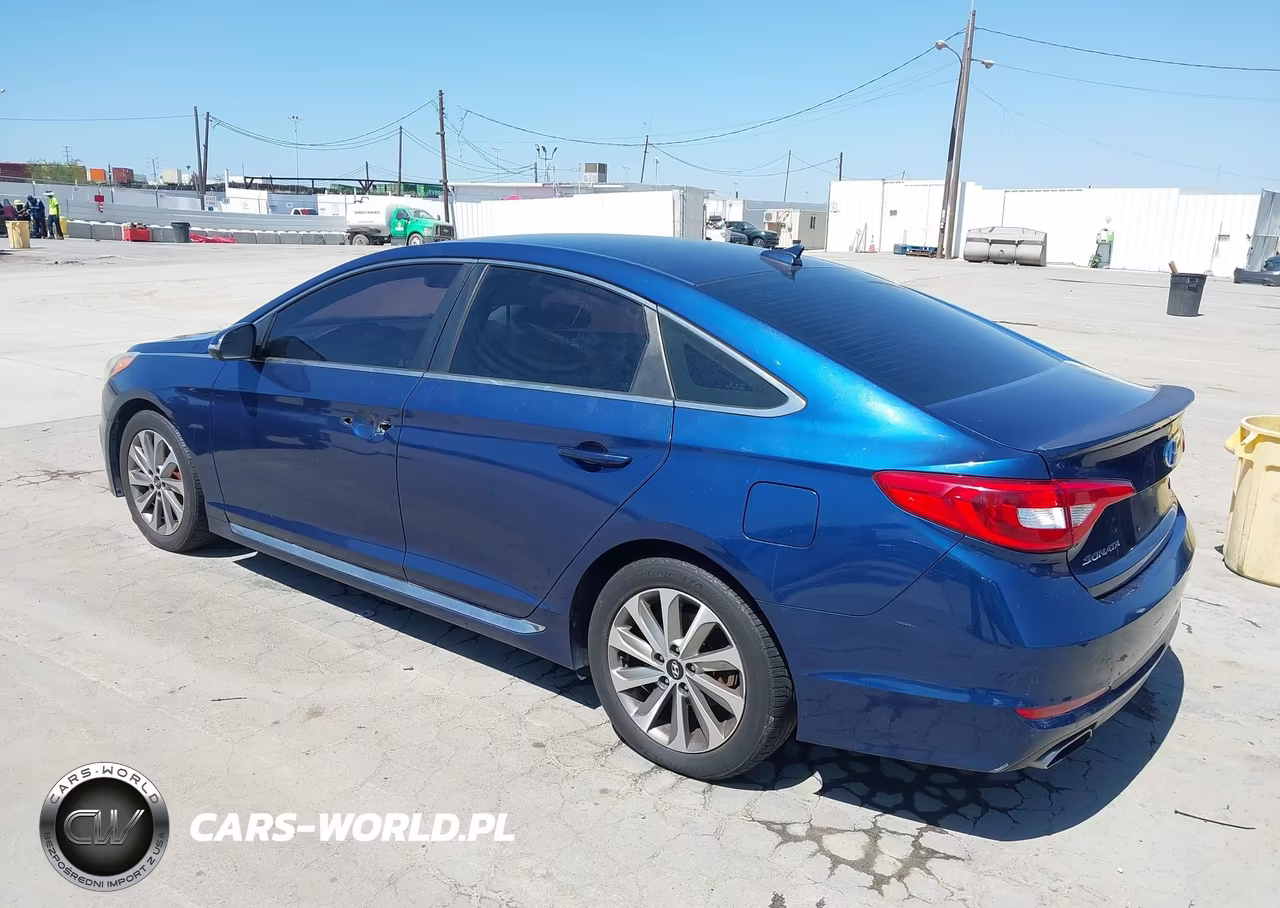 2015 Hyundai Sonata Sport VIN:5NPE34AF4FH098274 - 3