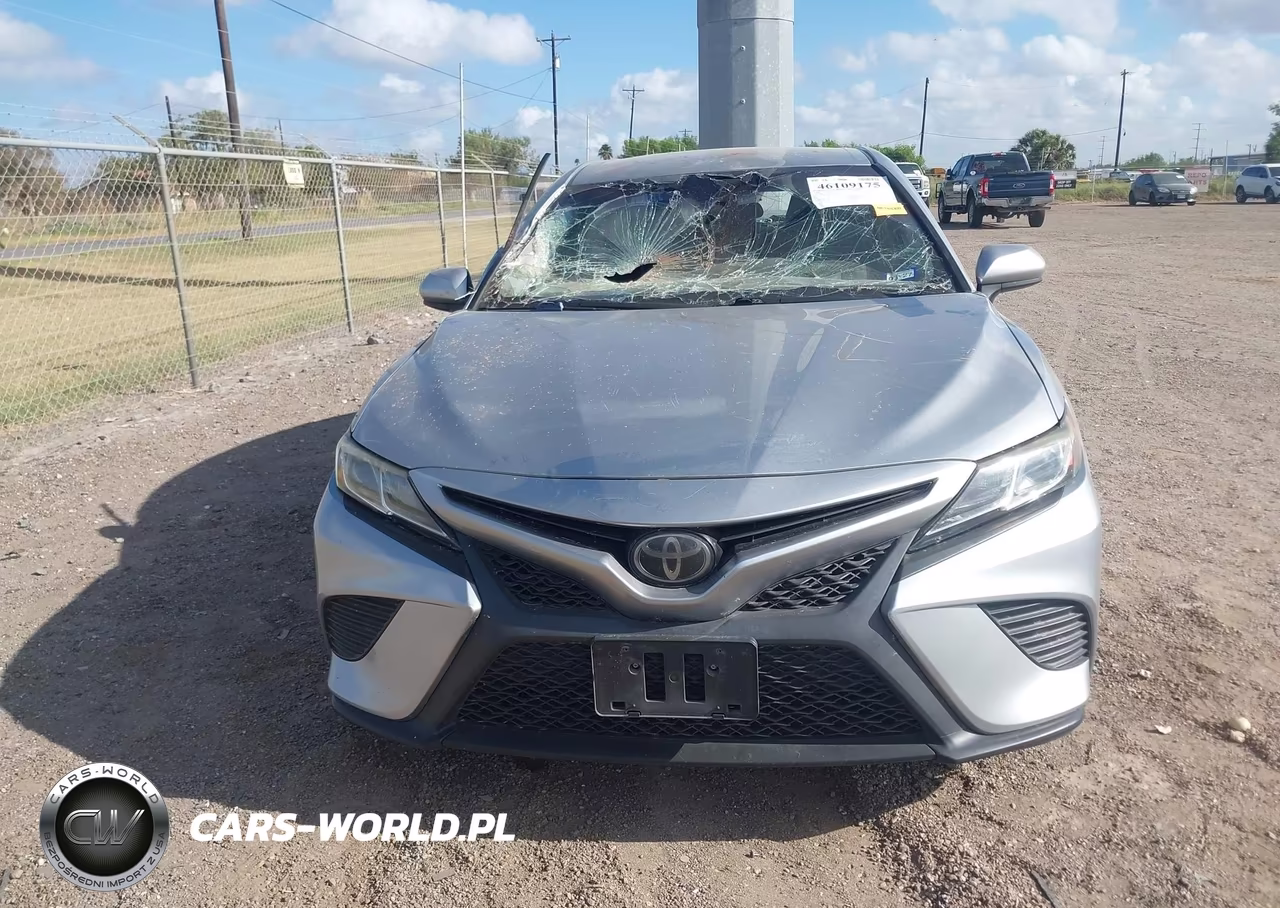 2020 Toyota Camry Se VIN:4T1G11AK8LU865969 - 12
