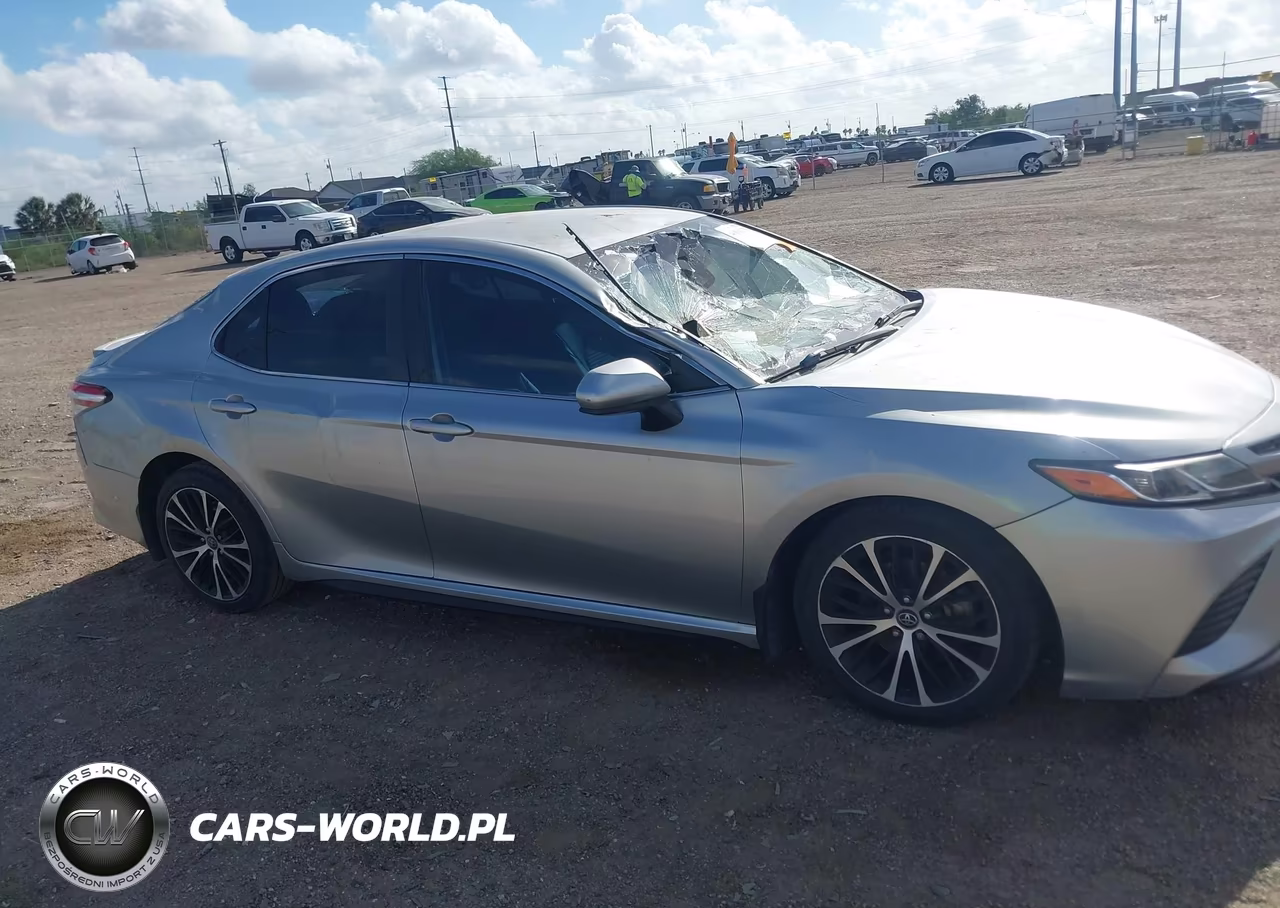 2020 Toyota Camry Se VIN:4T1G11AK8LU865969 - 13