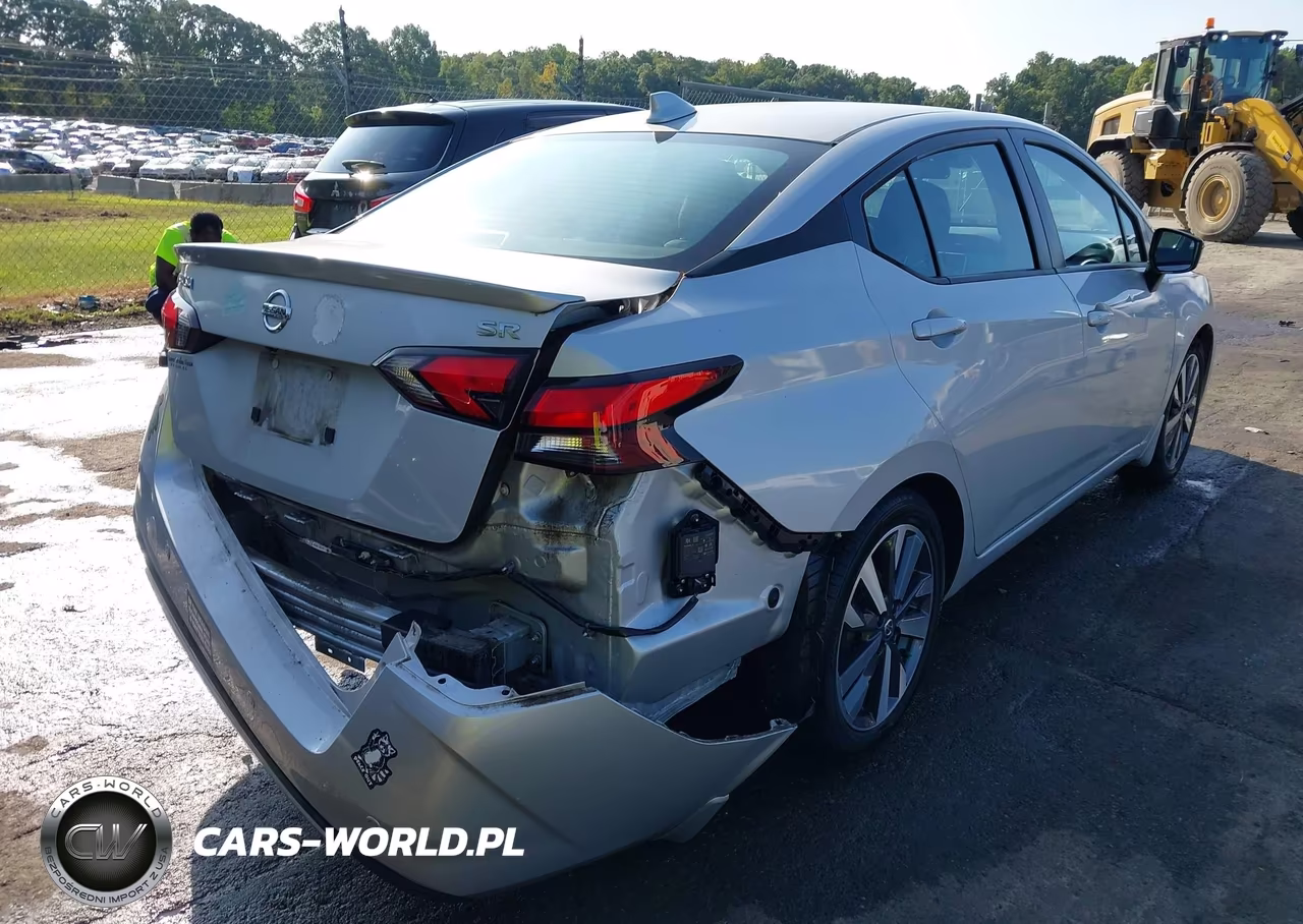 2020 Nissan Versa Sr Xtronic Cvt VIN:3N1CN8FVXLL844007 - 4