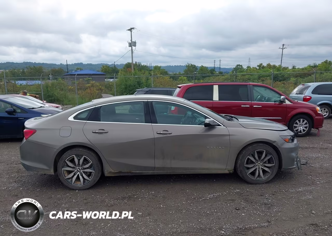 2017 Chevrolet Malibu 1Lt VIN:1G1ZE5ST2HF282012 - 13