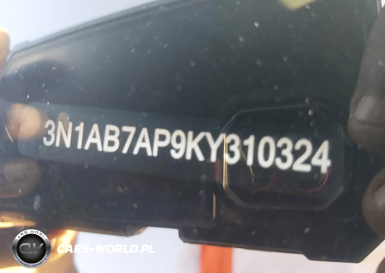 2019 Nissan Sentra S VIN:3N1AB7AP9KY310324 - 9