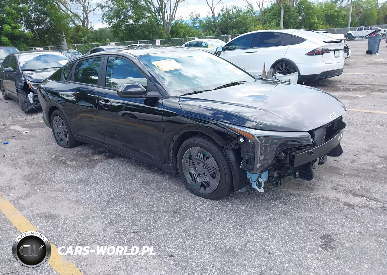 2026 Kia K4 Lx