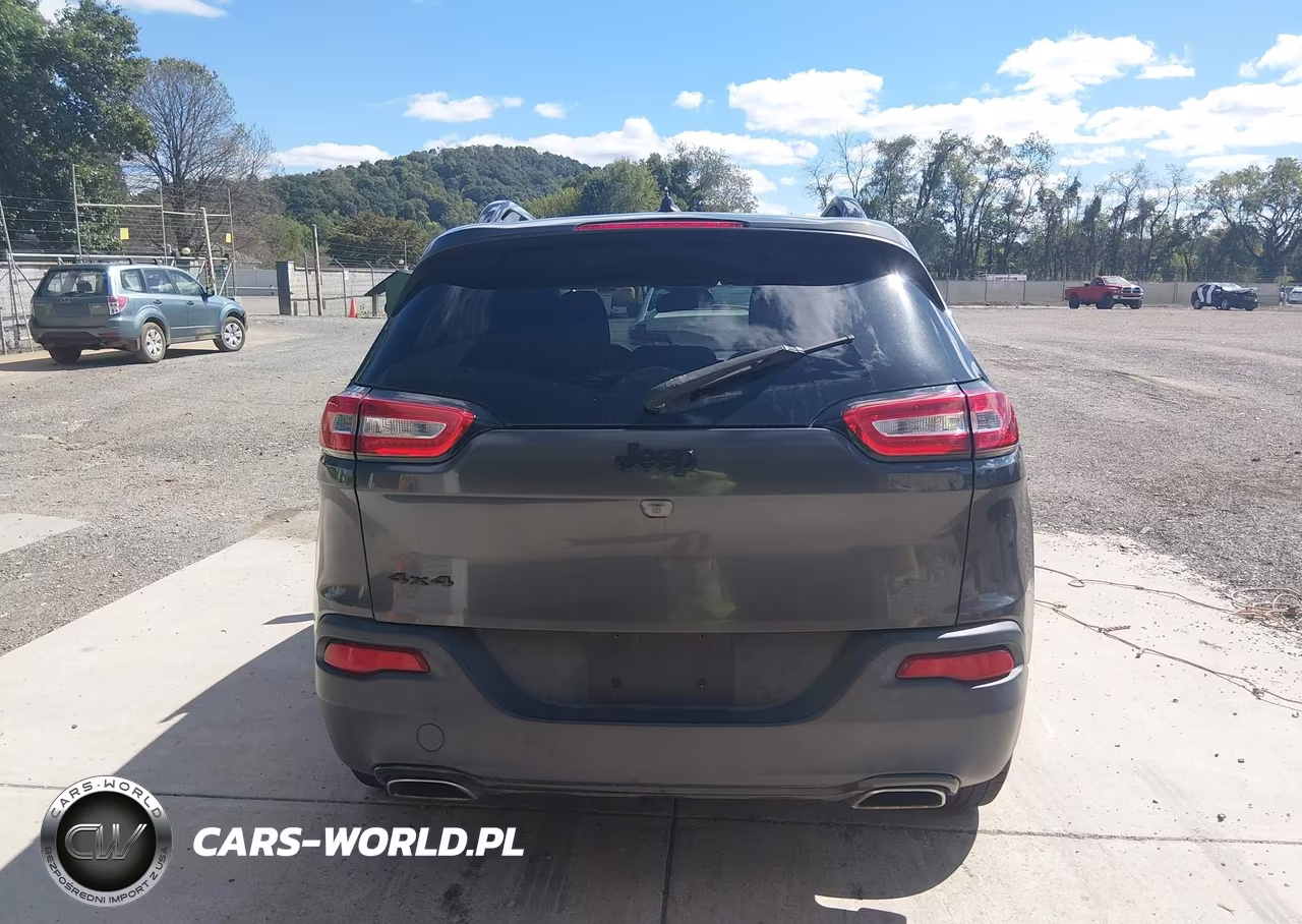 2015 Jeep Cherokee Latitude Altitude VIN:1C4PJMCS0FW750584 - 16