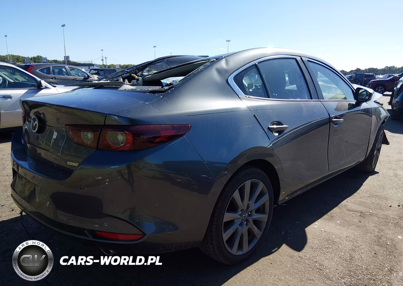 2025 Mazda Mazda3 2.5 S Preferred VIN:3MZBPACM4SM472076 - 4