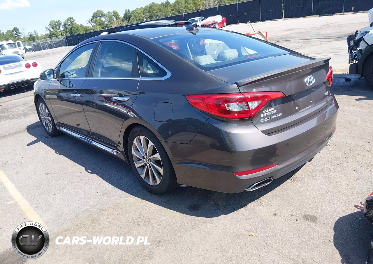 2015 Hyundai Sonata Sport VIN:5NPE34AF6FH248014 - 3