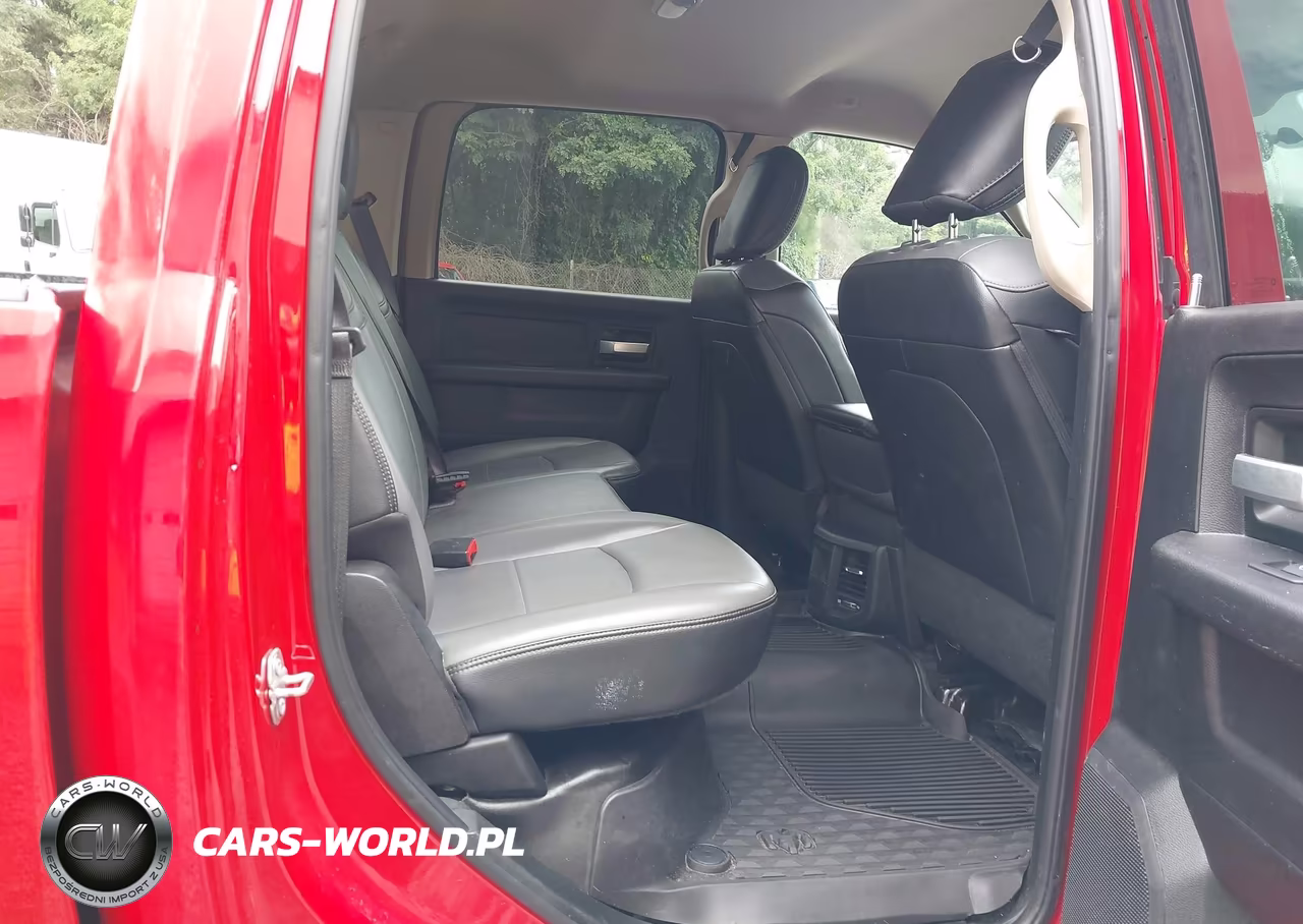 2019 Ram 2500 Tradesman 4X4 8' Box VIN:3C6UR5HJ9KG702714 - 8