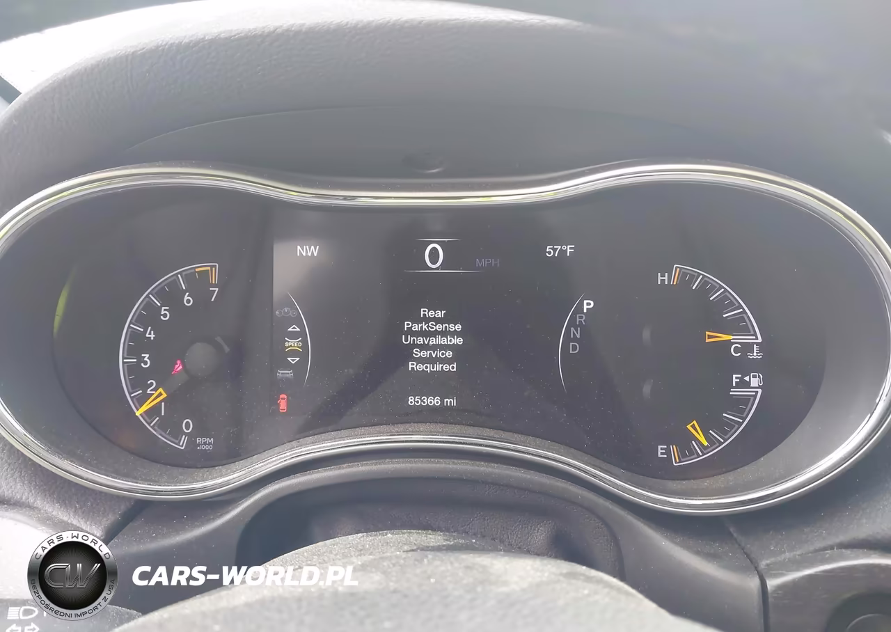 2018 Jeep Grand Cherokee Altitude 4X4 VIN:1C4RJFAG9JC237766 - 7