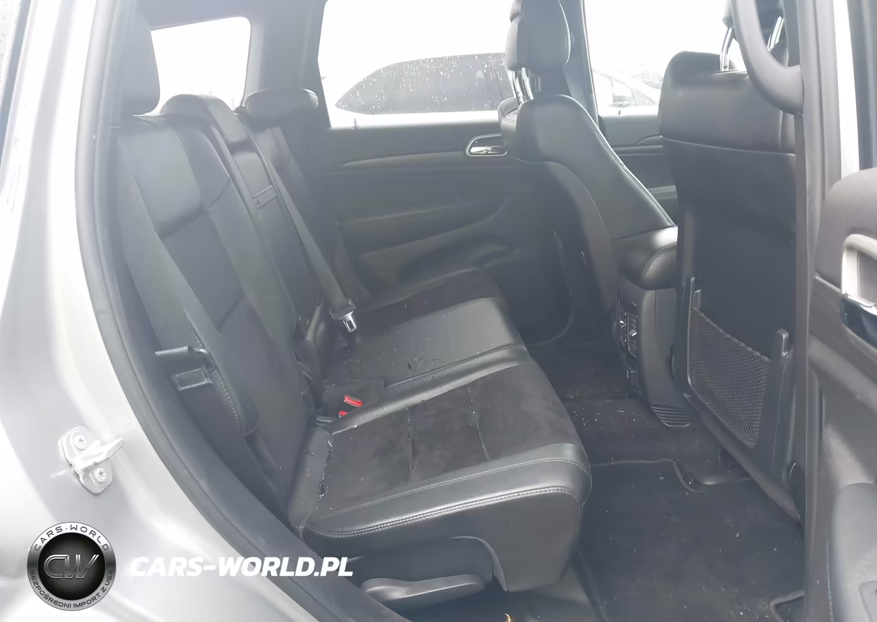 2018 Jeep Grand Cherokee Altitude 4X4 VIN:1C4RJFAG9JC237766 - 8