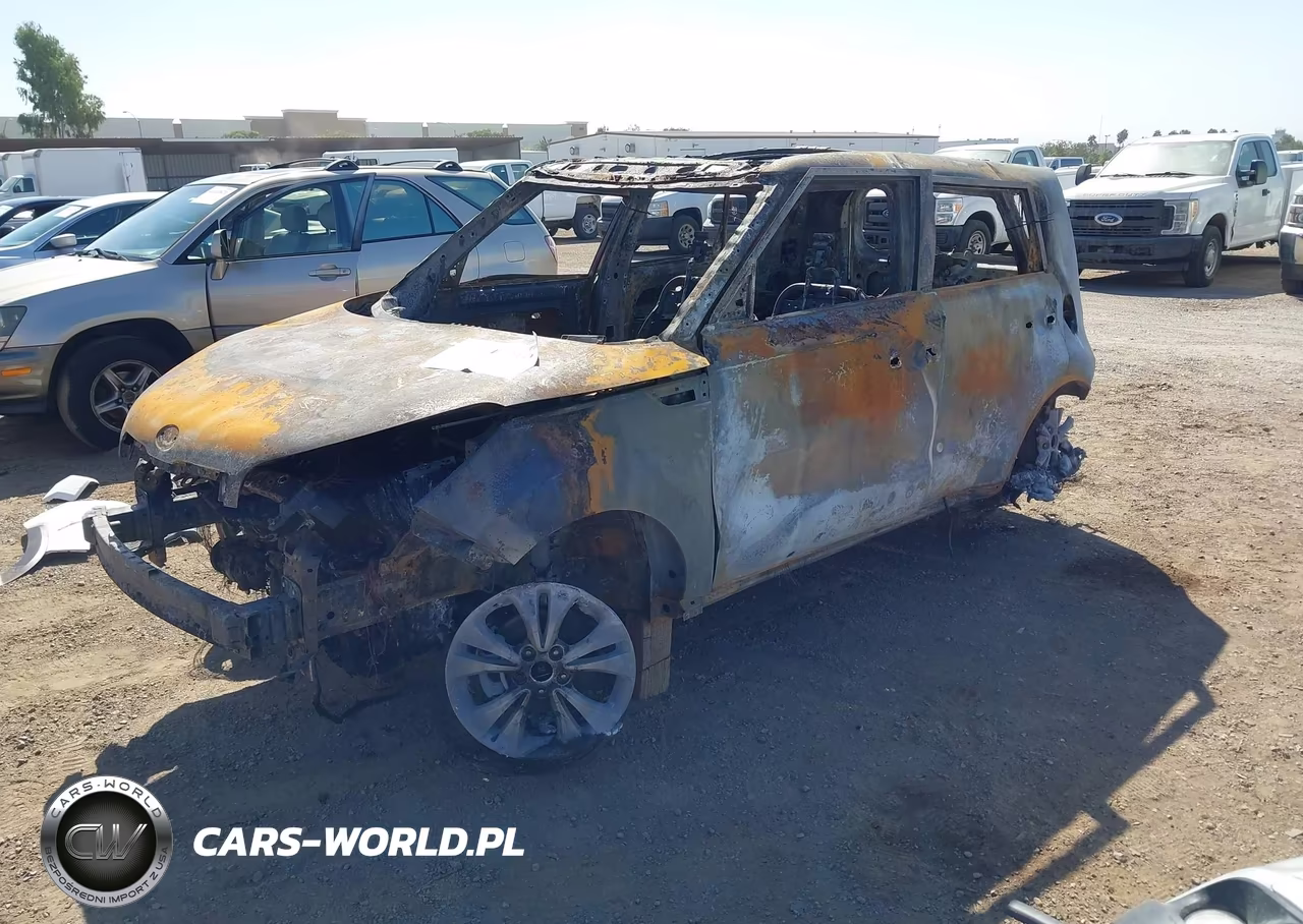 2016 Kia Soul + VIN:KNDJP3A59G7367850 - 2