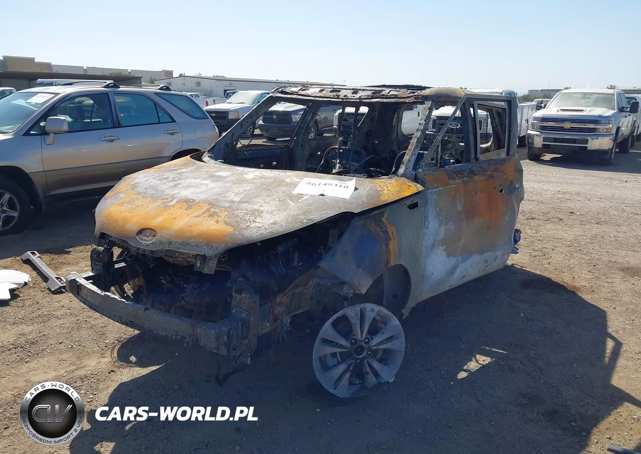 2016 Kia Soul + VIN:KNDJP3A59G7367850 - 6