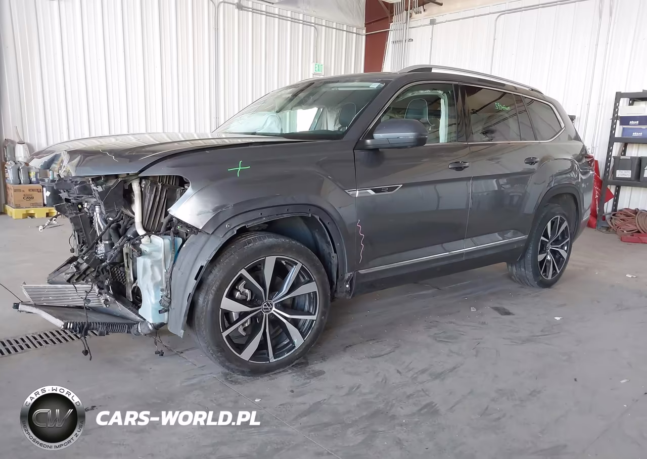 2024 Volkswagen Atlas 2.0T Sel Premium R-Line VIN:1V2FR2CAXRC522760 - 2