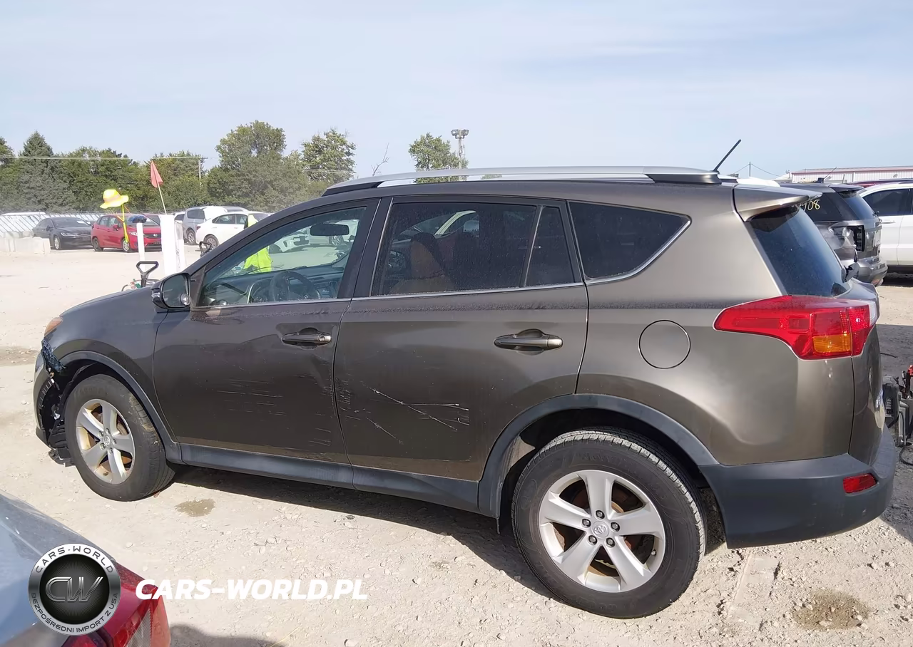 2014 Toyota Rav4 Xle VIN:2T3RFREV2EW190501 - 14