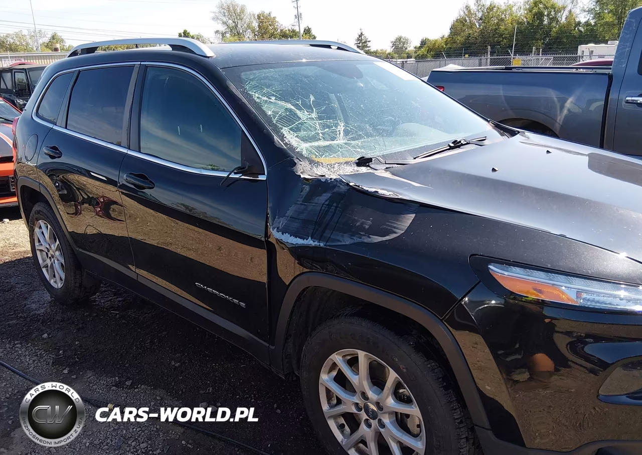 2016 Jeep Cherokee Latitude VIN:1C4PJMCB8GW287076 - 6