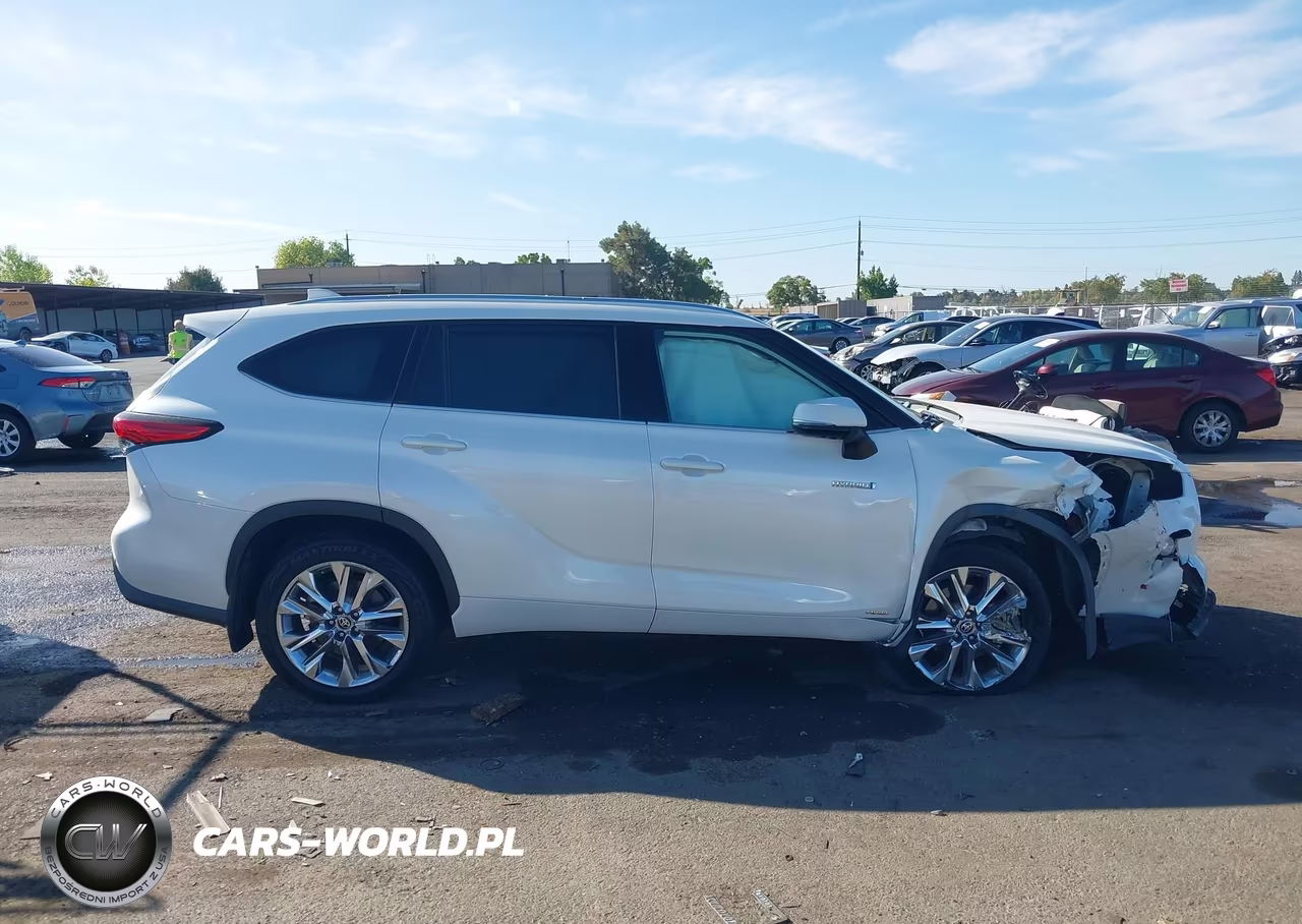 2020 Toyota Highlander Hybrid Limited VIN:5TDDBRCH1LS006845 - 13