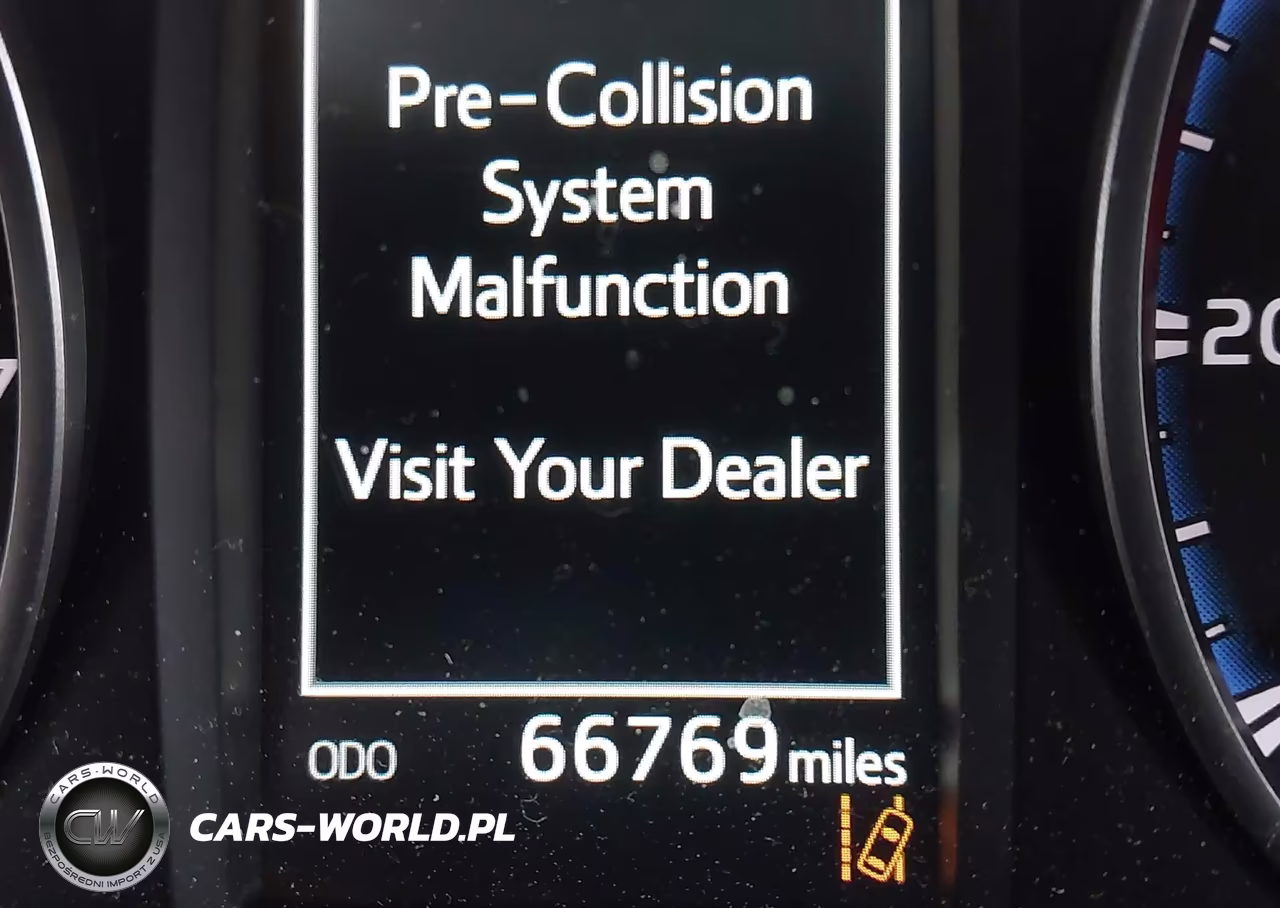 2017 Toyota Rav4 Le VIN:JTMBFREV9HJ709127 - 16